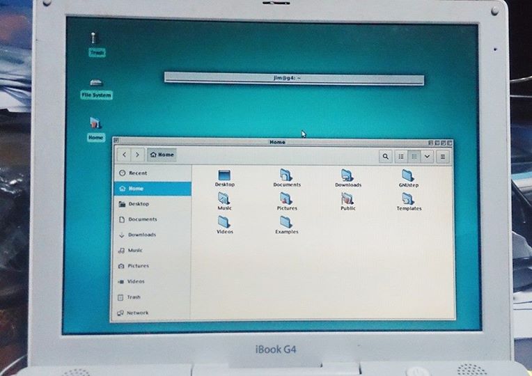 iBook G4 with Ubuntu 16.04